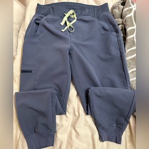 FIGS Space Navy Zamora Joggers. Small Petite